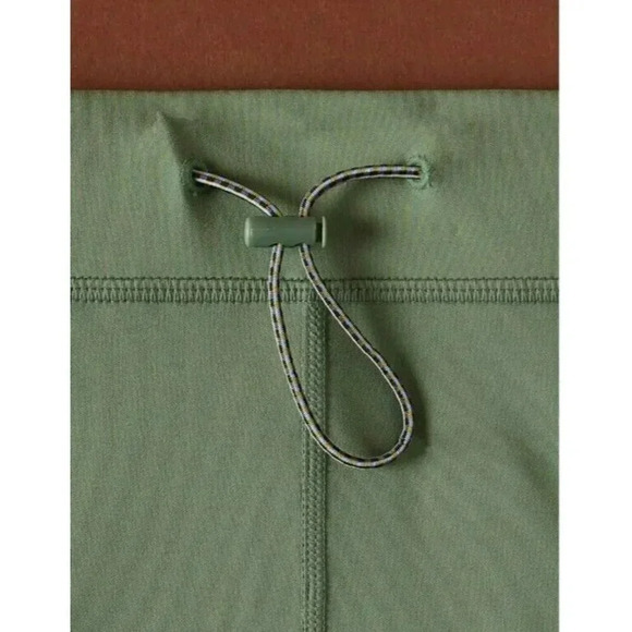 Motion365+ Contour High-Waisted Legging Size XXL Green & Purple Lace Back - Picture 8 of 16